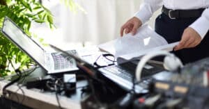 Image illustrating the coordination of a DJ and MC for wedding.