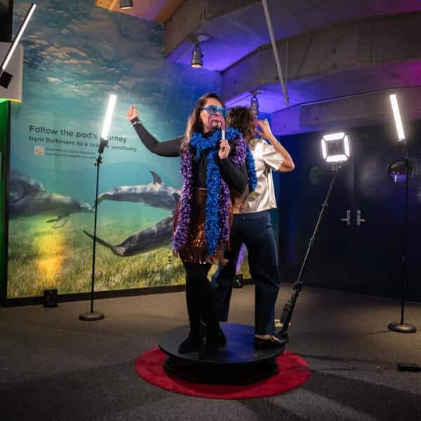 Image of a 360-degree Photo Booth available in Alexandria ,Virginia.